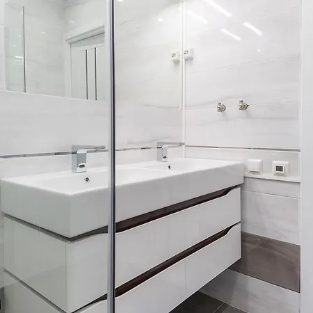 Lux Apart Apartment *