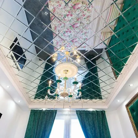 Lux Apart Apartment *